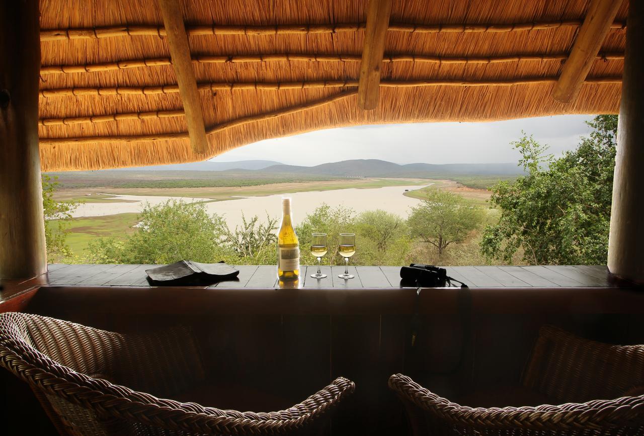 Nkwazi Lake Lodge Pongola Exterior foto
