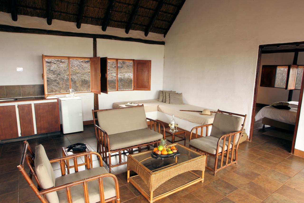Nkwazi Lake Lodge Pongola Exterior foto