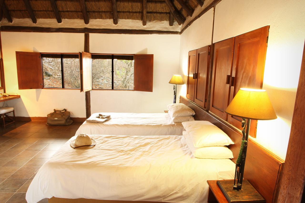 Nkwazi Lake Lodge Pongola Exterior foto